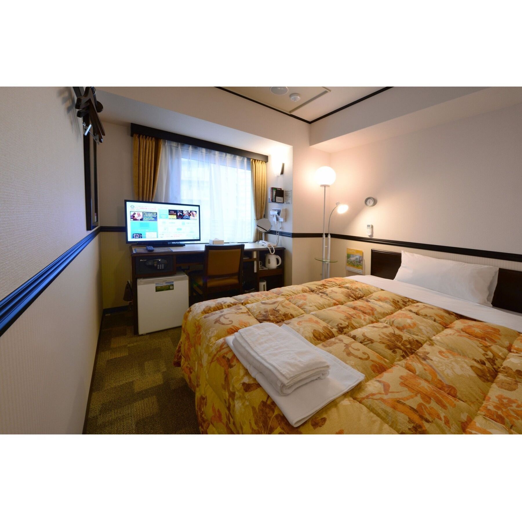Toyoko Inn Yokohama Kannai Esterno foto